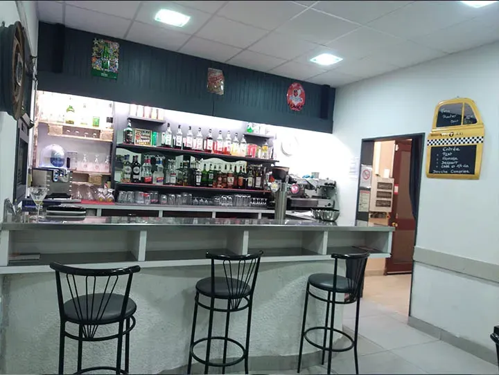 Bar routier à Saint-Simeon-de-Bressieux